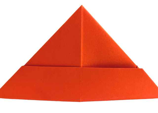 Origami Hut in der Farbe Rot