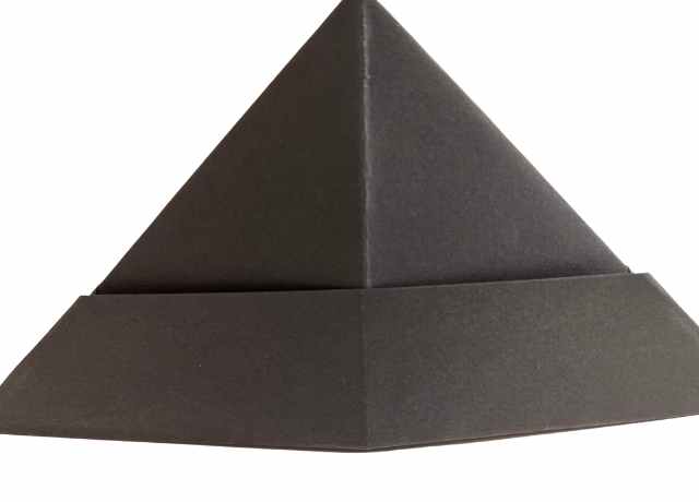 Origami Hut in der Farbe Schwarz